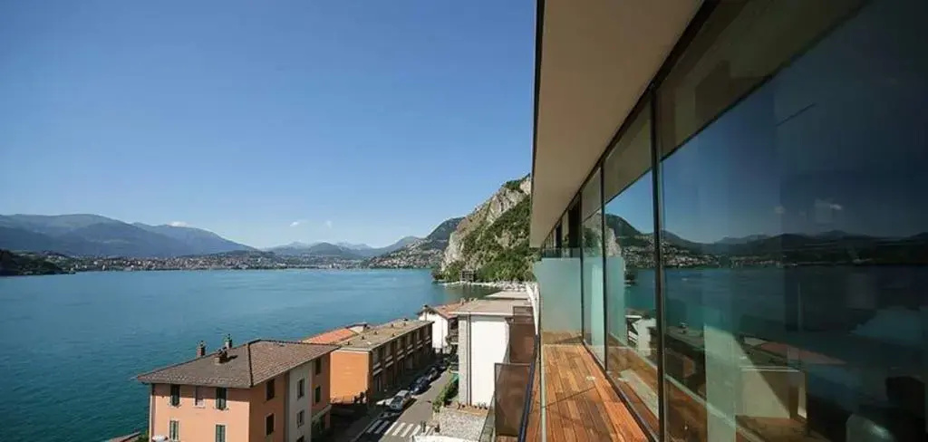 Beach & Waterfront