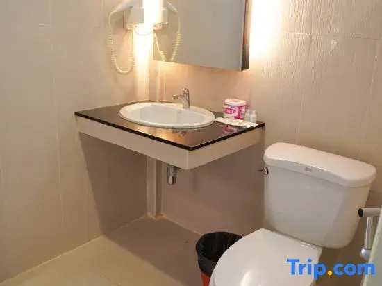 Двухместный номер Standard 2 отдельные кровати в Tok Little Hut
