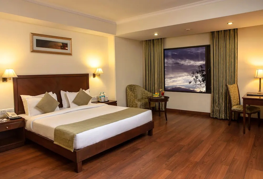 Premium Double room (full double bed)