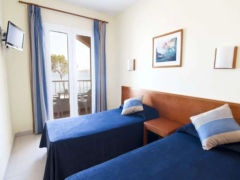 Apartamentos Niza — 2