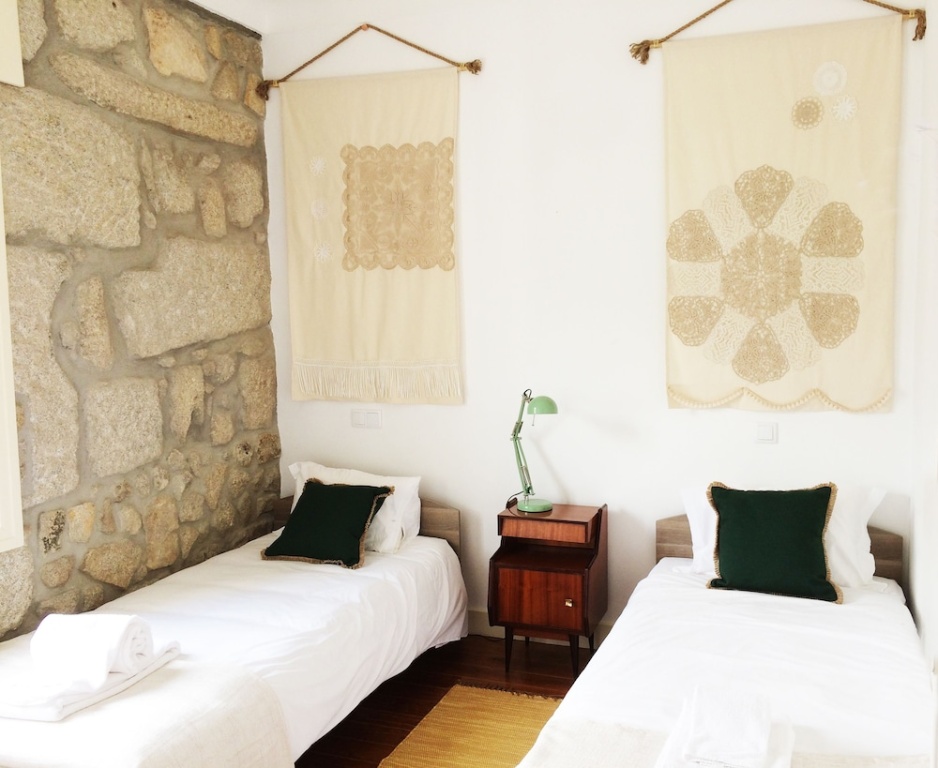 BOUTIQUE Rentals - Vintage 193 Apartment