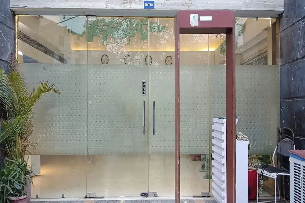 Zen Inn Luxury Hotel