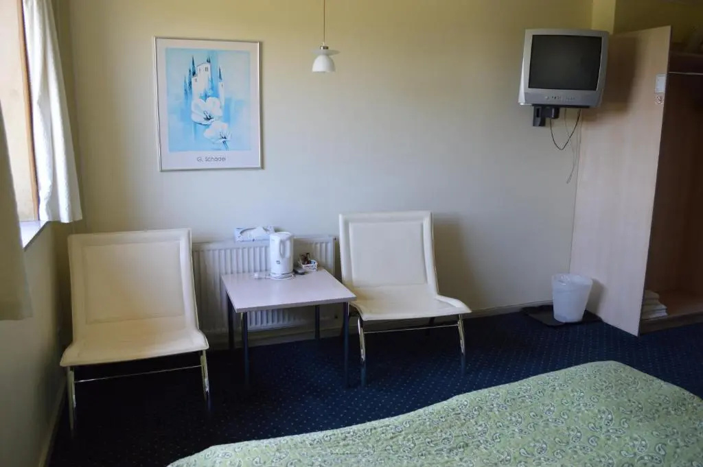 Hotel E4 - Chambres