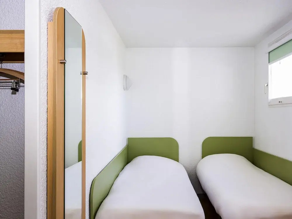 Standard Double room (twin beds)