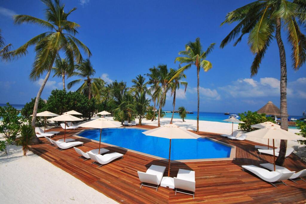 Safari Island Resort & Spa