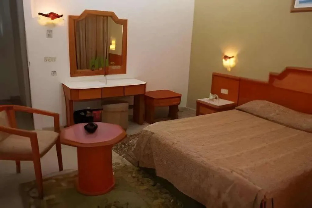 hotel photo