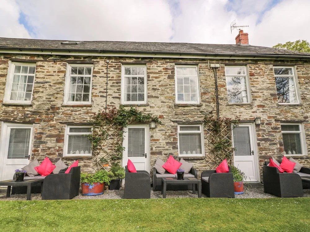 Weavers Cottage