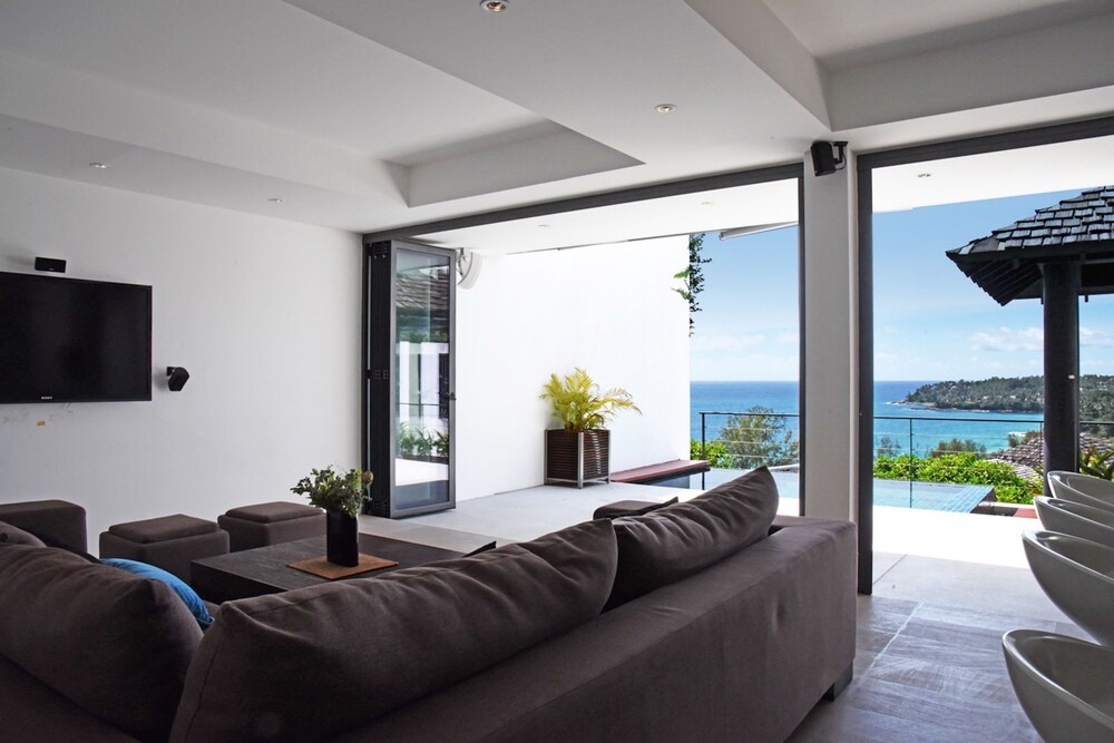 Surin Heights Villa — 3
