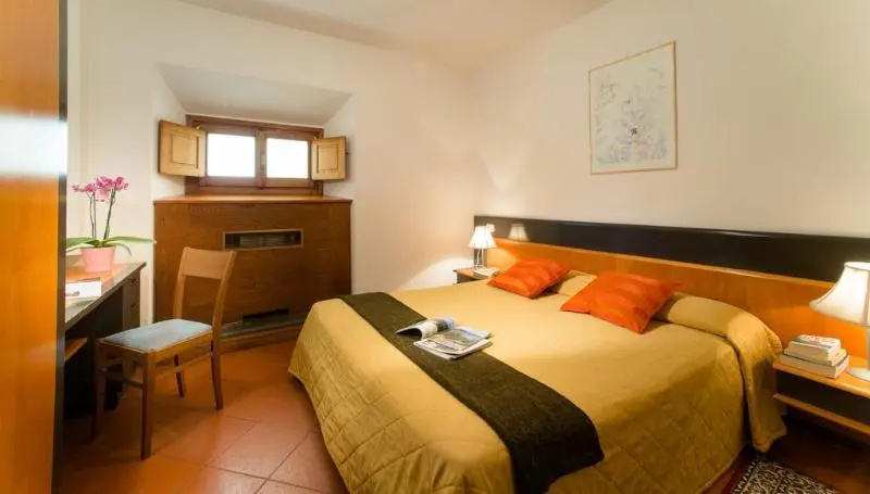 Standard Double room (full double bed)