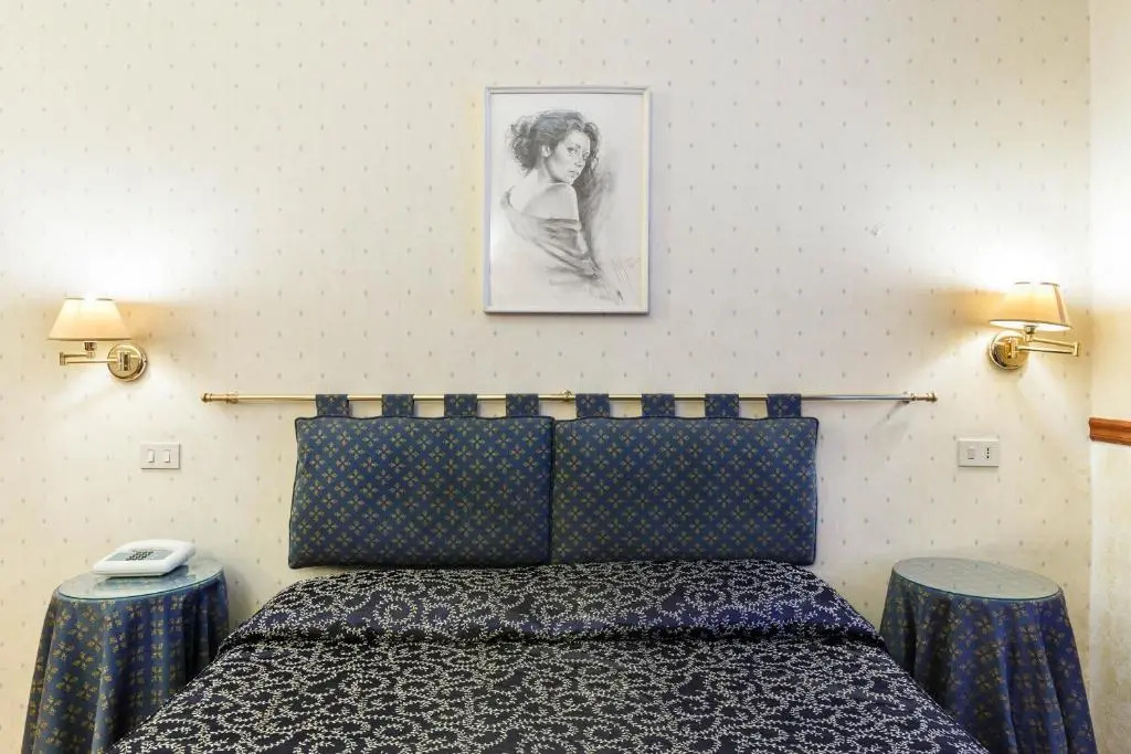 Classic Double room (full double bed)