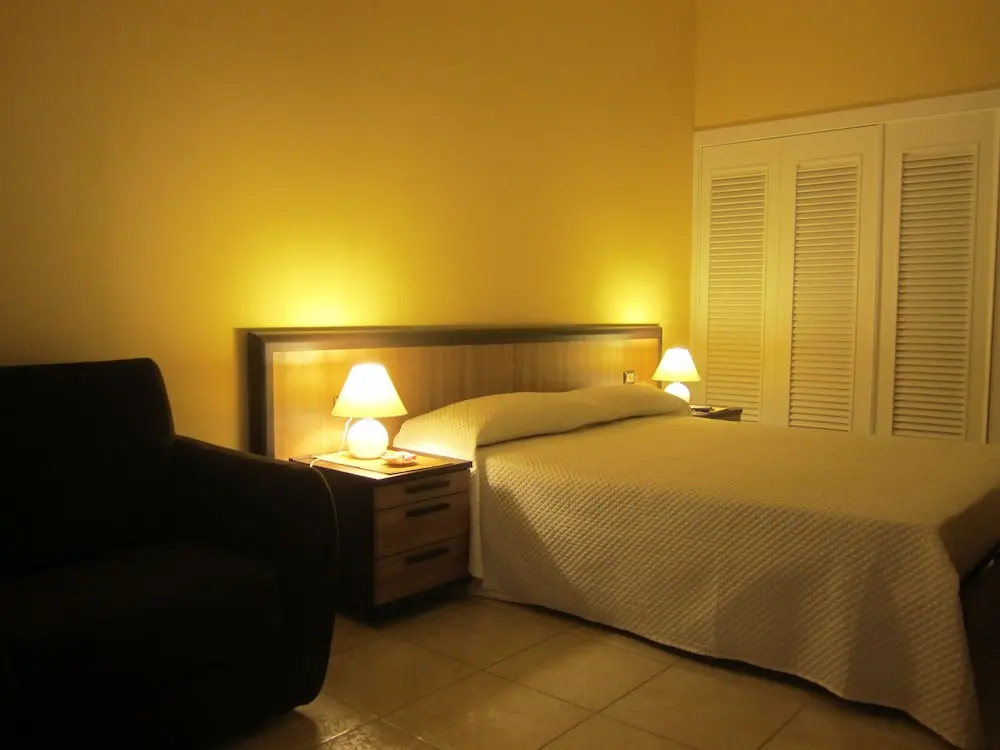 1 Bedroom Comfort Double room (full double bed)