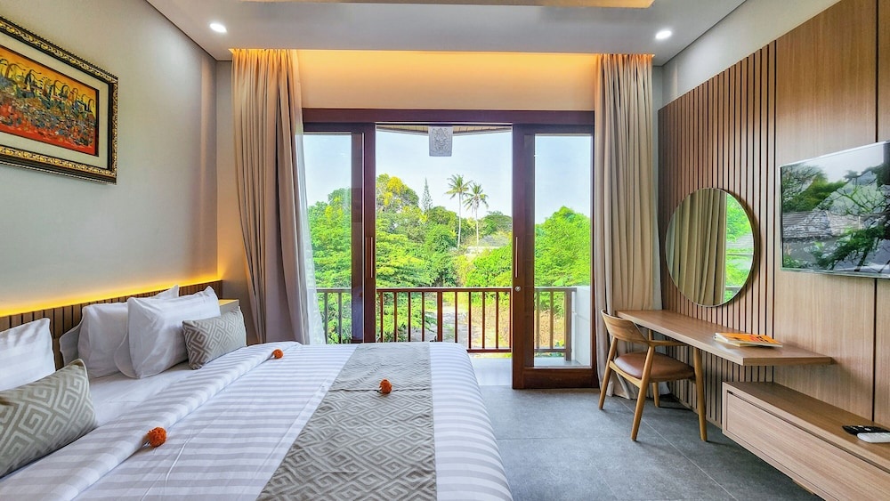Отель Casa D Gracia Sanur Beach by Nagisa Bali в Денпасаре