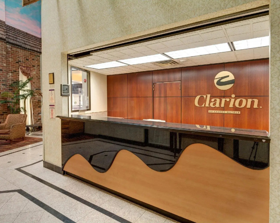 Clarion Inn College Park