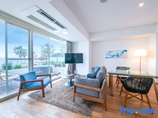 Double Suite with ocean view (twin beds)