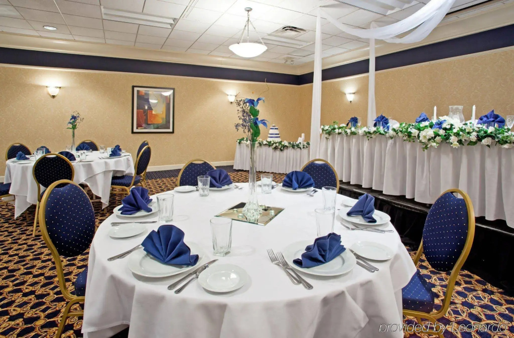 Spark by Hilton Akron Fairlawn - Général