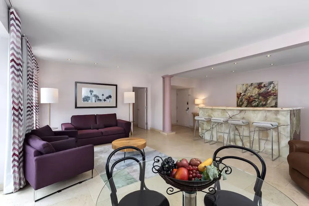 1 Bedroom Deluxe Apartment with balcony