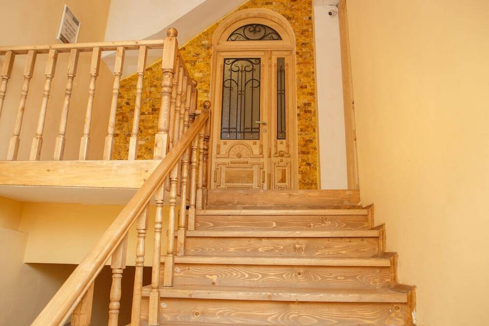 Image 10