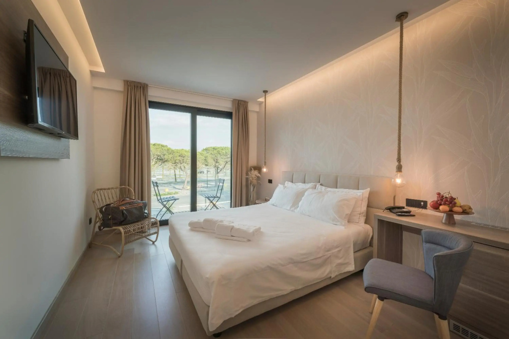 Hotel Vinci Sirmione - фото 2