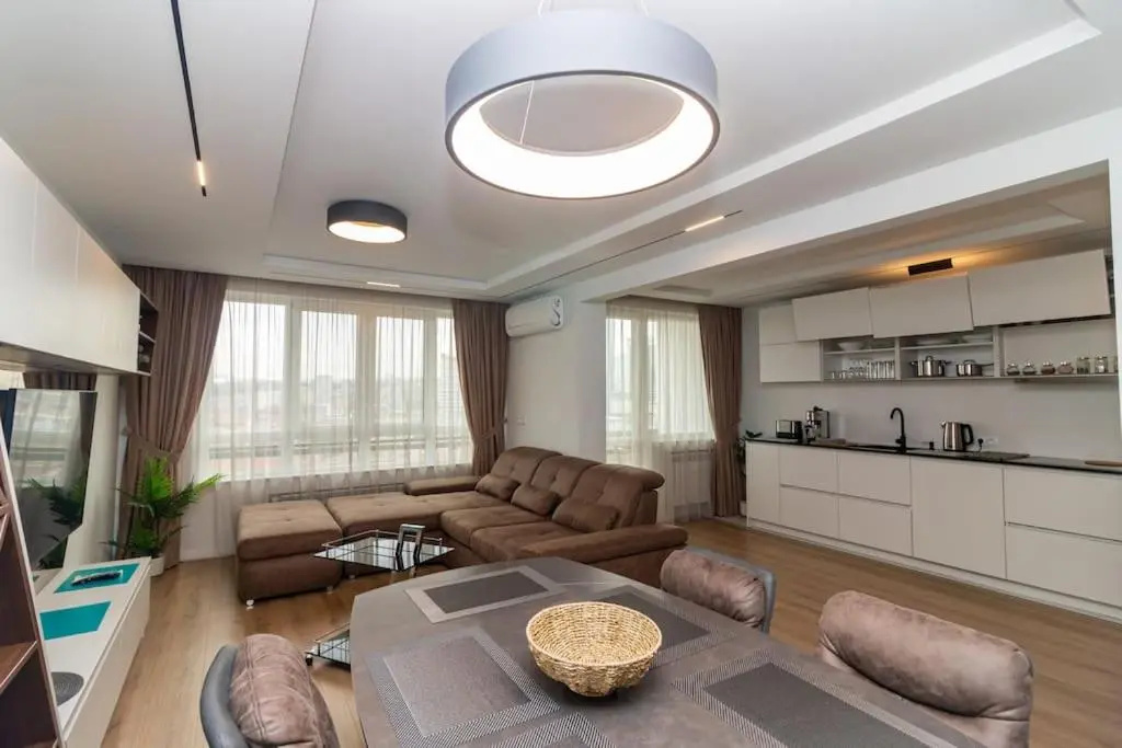 Gran Capital Top Central Apartment