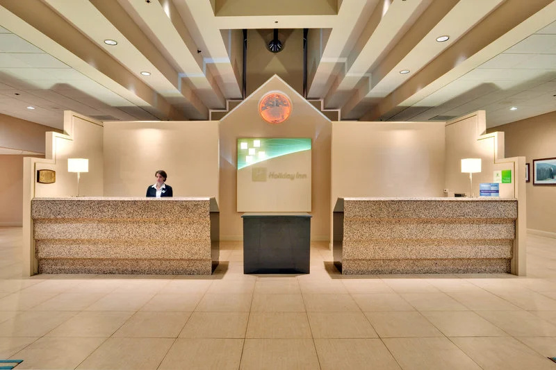 Lobby & Reception