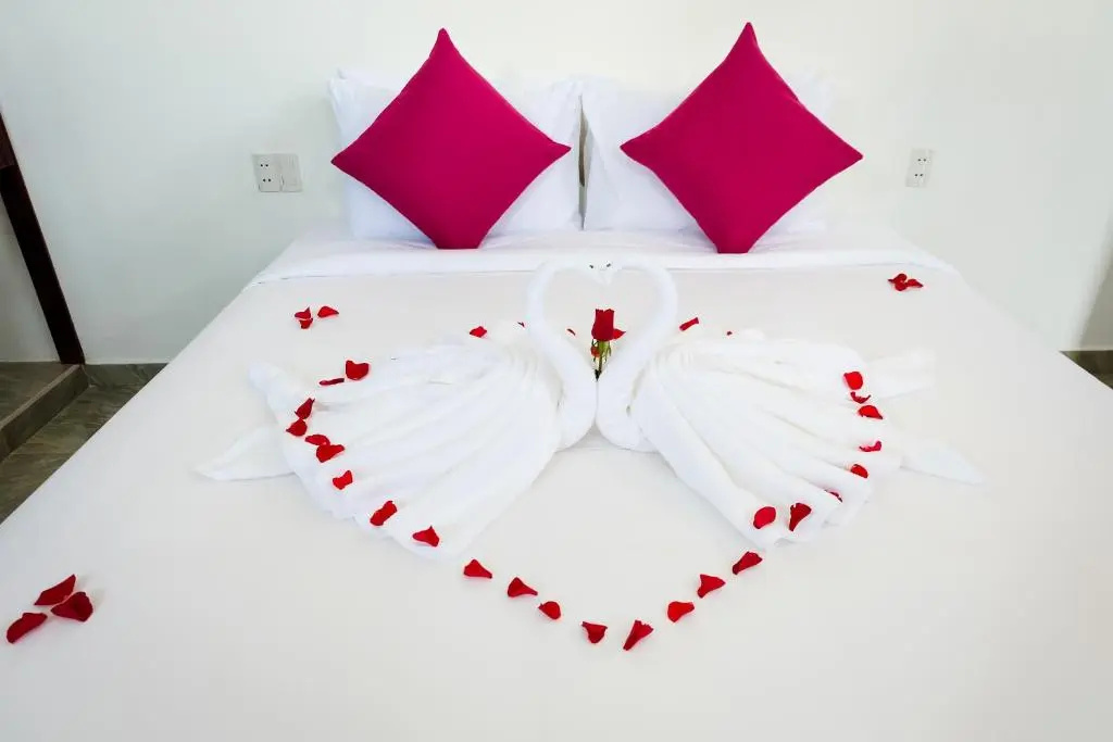 Standard Double room with pool view (full double bed)
