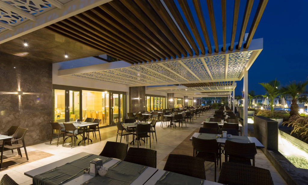Terrace Elite Resort - All Inclusive — Side