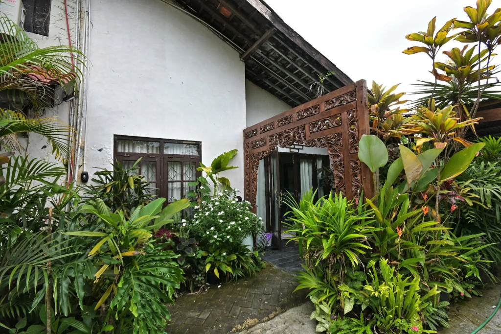 4 Bedrooms Villa