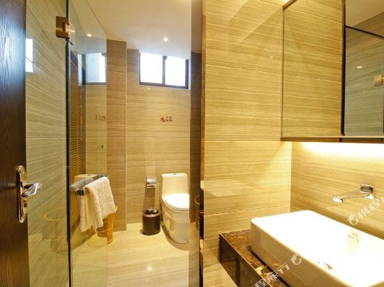 Eiland Hotel (Hefei South High-speed Railway Station)