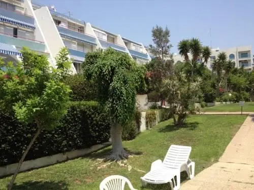 Amathusia Beach Apartment
