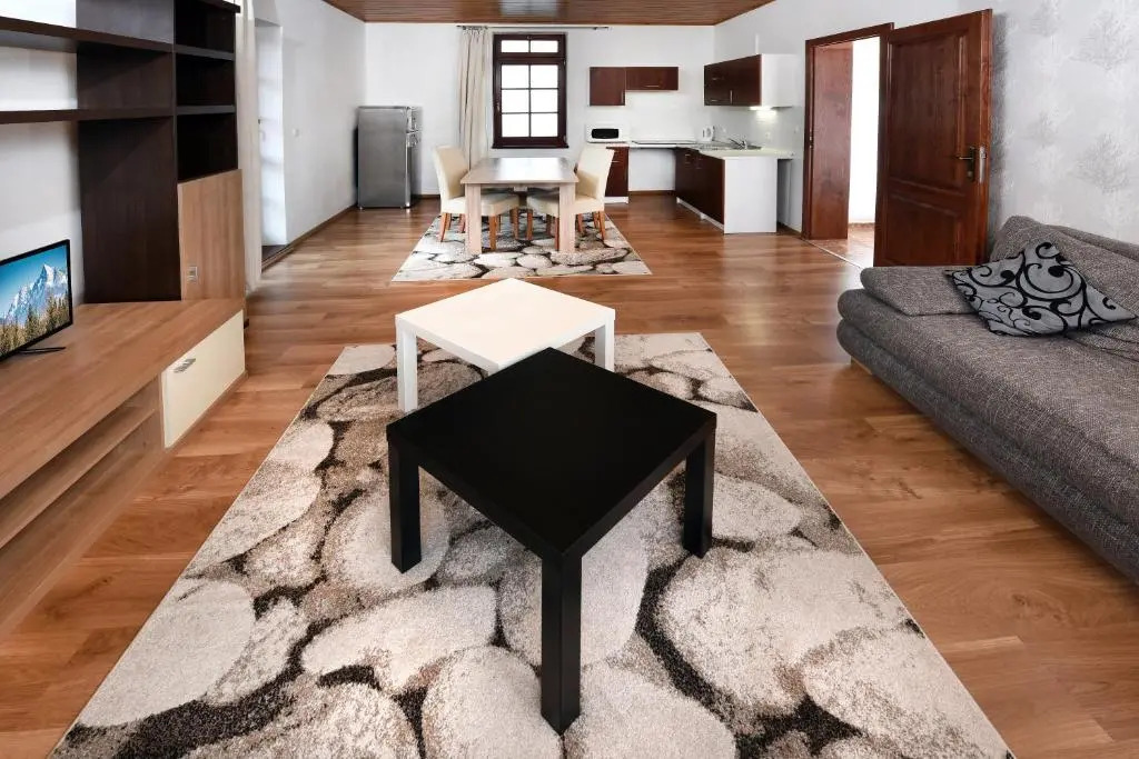 三層式家庭公寓