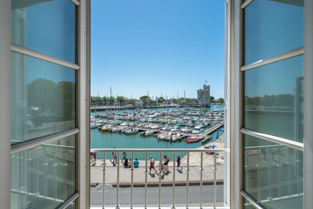 Afficher la photo 8 — Hôtel La Marine