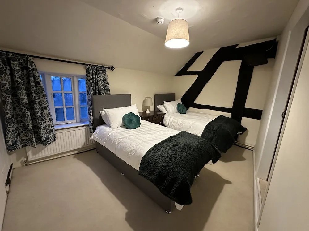White Horse Inn Pulverbatch