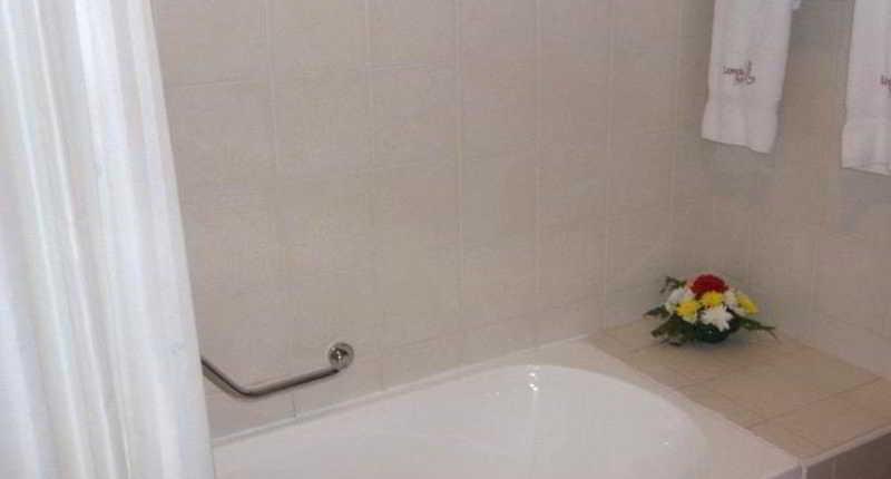 London Suites Hotel