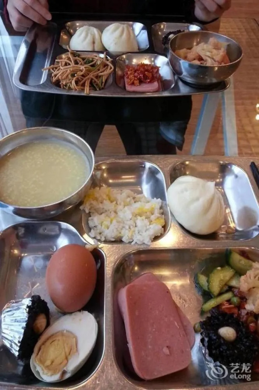 Food & Beverage