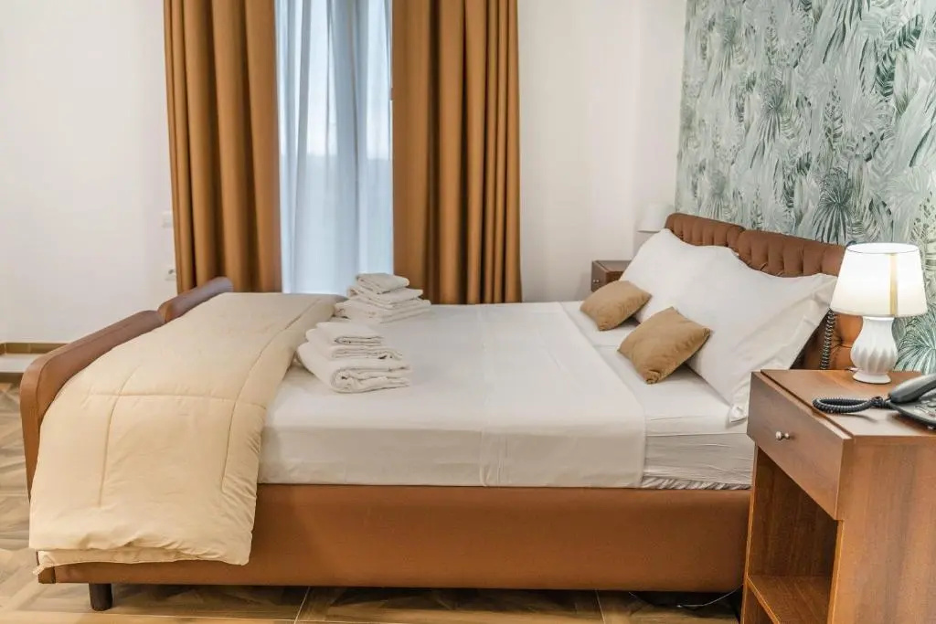 Standard Double room (full double bed)