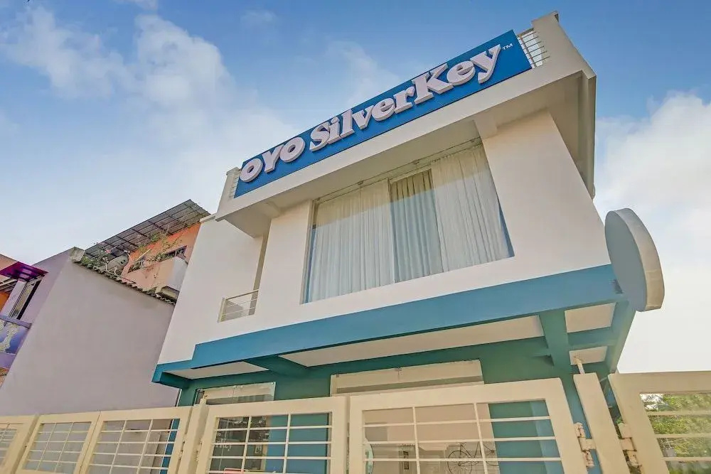 Honey Crest By OYO Rooms