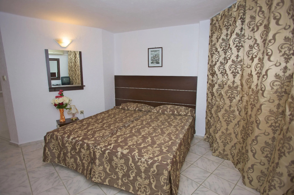 Hotel Zora - Général