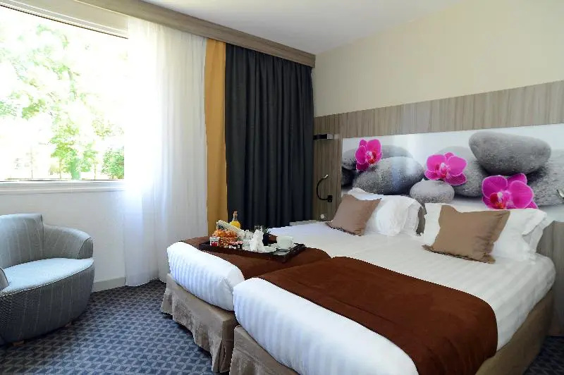 Logis Hôtel Le Parc de Geoffroy - Chambres