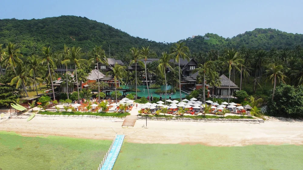 Beach & Waterfront