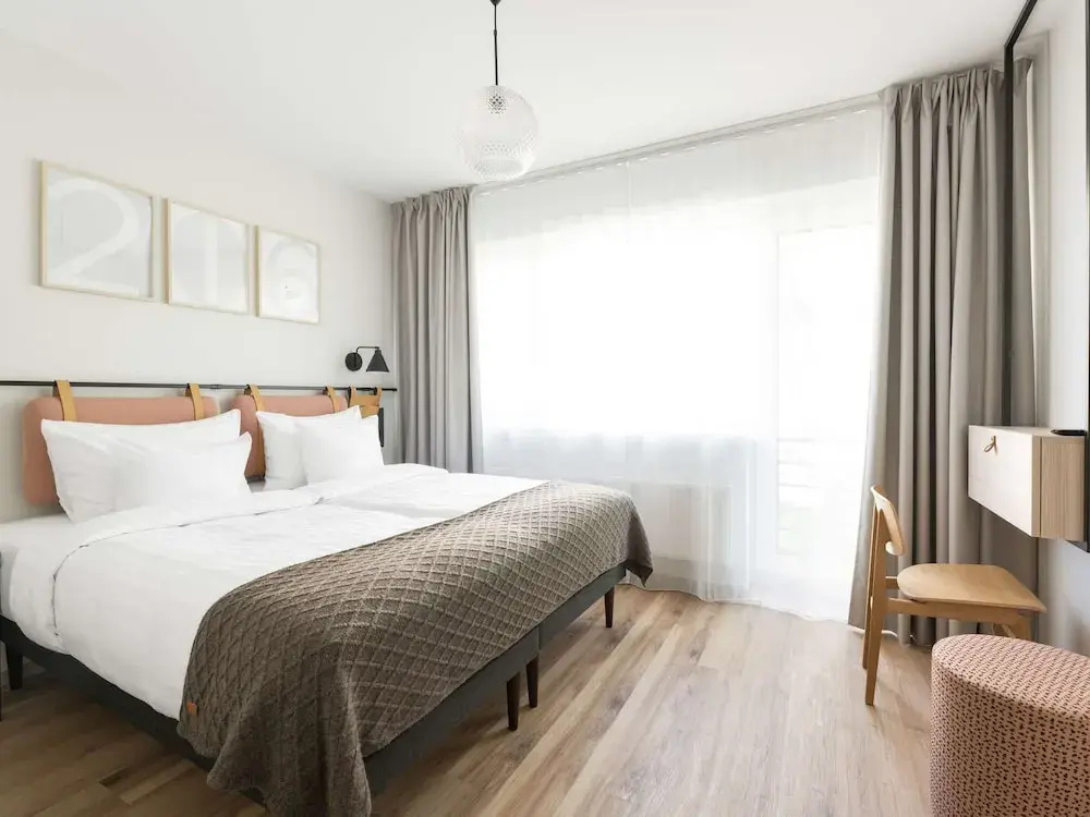 Oru Hub Hotel Tallinn - Handwritten Collection - Chambres