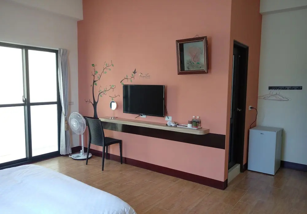 Comfort room