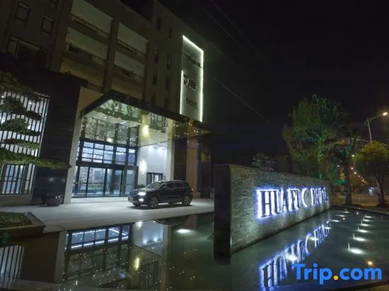 Huafu Hotel