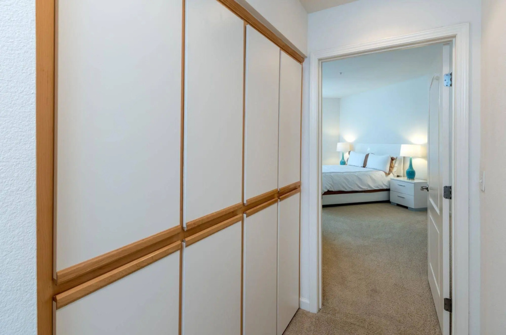Global Luxury Suites at North Park - фото 3