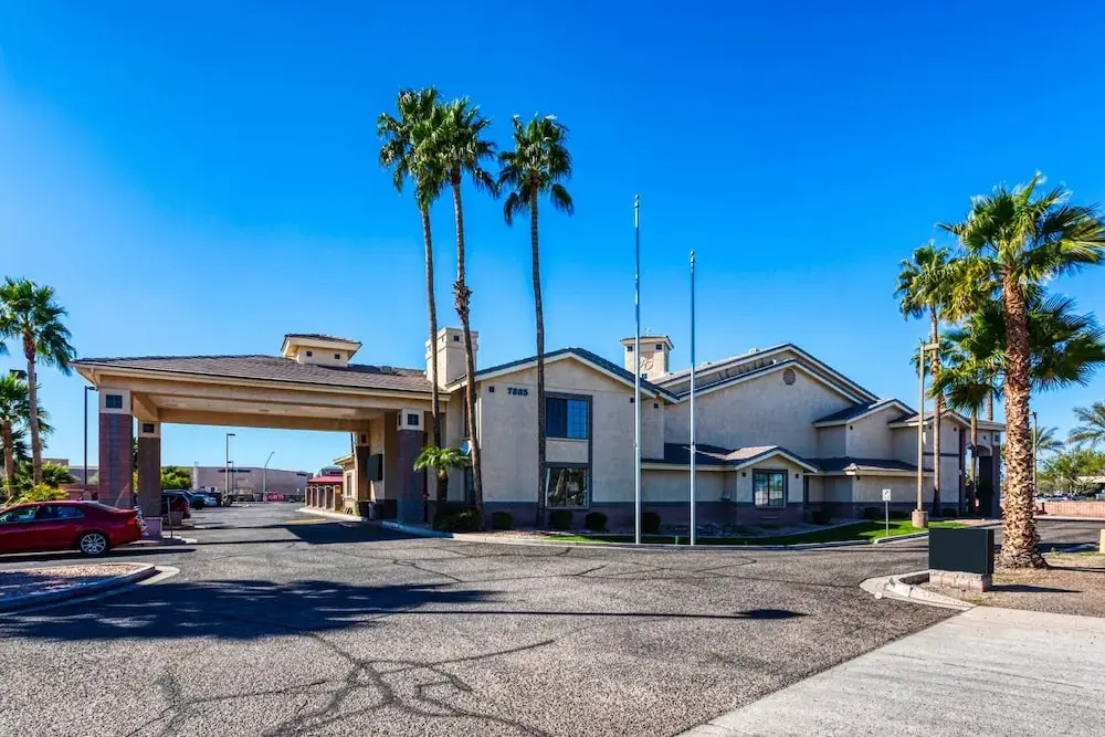 The Hotel Serene Glendale Peoria, Surestay Collection by Best Western