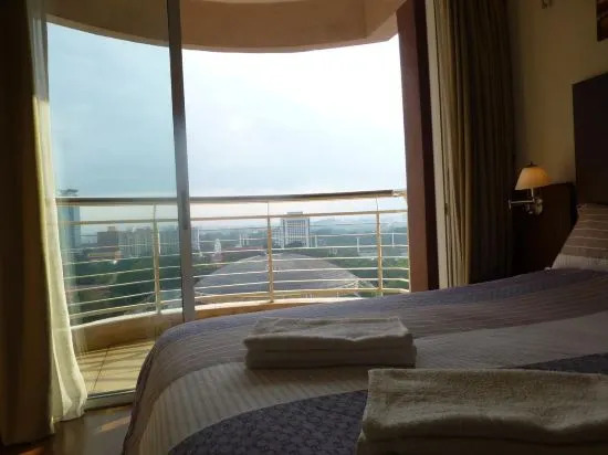 Casa Mutiara Service Apartment