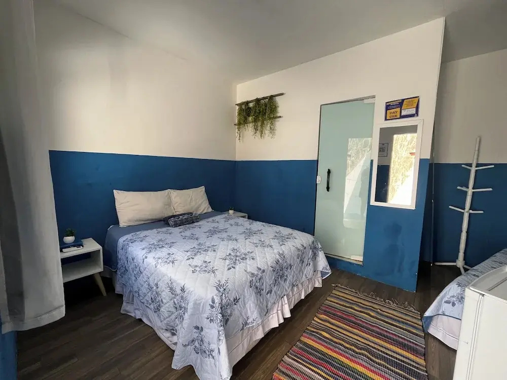 Economy Suite