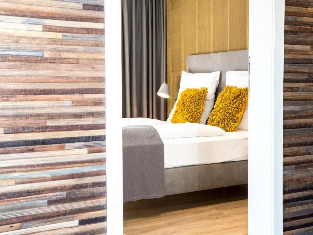 Standard Double room with balcony (full double bed)