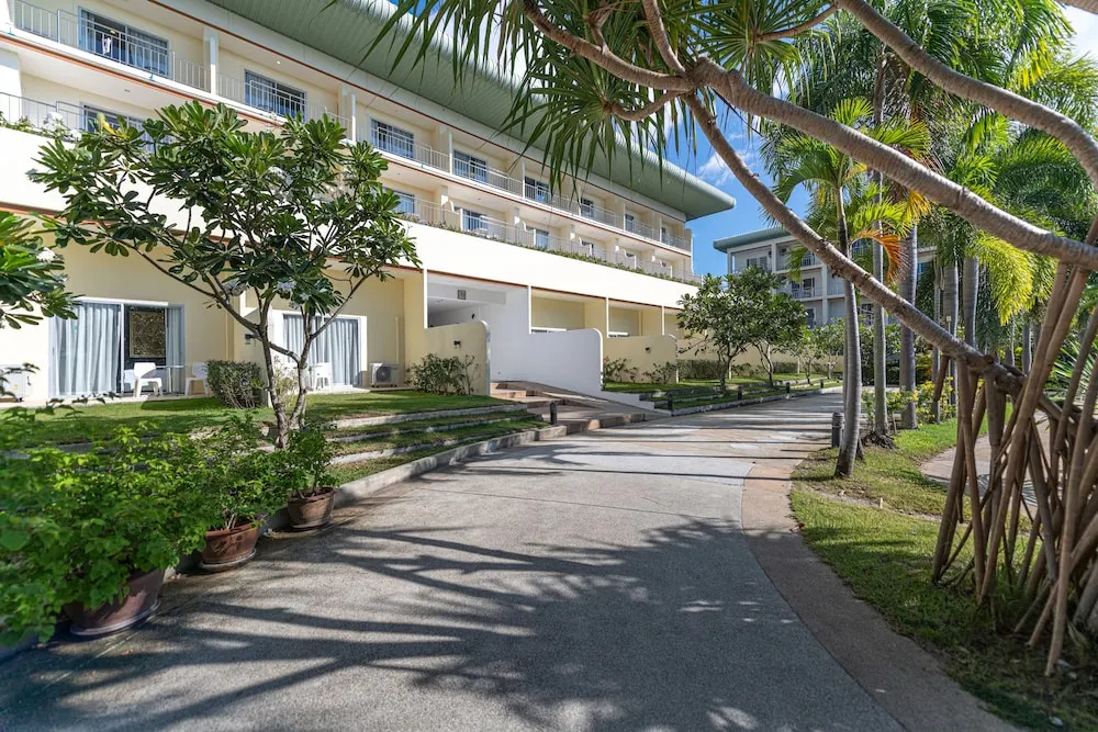 Blue Beach Grand Resort and Spa — фото 1