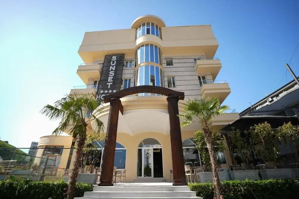 Sunset Hotel