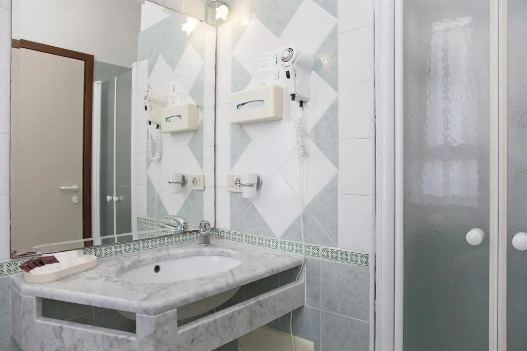 Hotel Elpiro - Chambres
